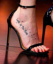 Find the latest dakota johnson tattoos by 100's of tattoo artists, today on tattoocloud. Dakota Johnson Tattoo Guide To Every Meaning Location