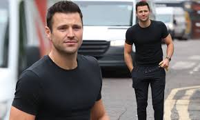 Watch the latest video from mark wright (@wrighty_). Mark Wright Keeps Things Casual In A Plain T Shirt And Jogging Bottoms As He Leaves London Tv Studio Daily Mail Online