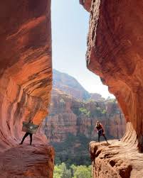 🌟Feel Good Friday 🌟 Maria Mayen, a resident of Cedar Hill, traveled to  Sedona, Arizona for her nephew's wedding along with family. She brought  along the Cedar Hill flag and proudly displayed