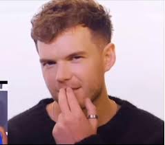 Ranking The Top 10 Best Colin Hand Moments : r/PolinBridgerton