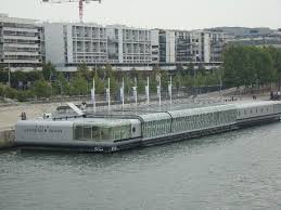 Piscine Josephine Baker Paris 2020 All You Need To Know Before You Go With Photos Tripadvisor