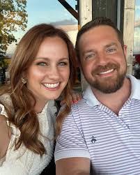 Vanessa Mcneil's Instagram, Twitter & Facebook