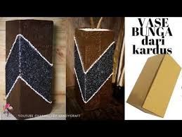 Anda tentunya bisa membuat bunga hiasan dinding dan bunga sebagai hiasan meja dengan mudah. Membuat Vas Bunga Dari Kardus Ide Kreatif Dari Kardus Bekas How To Make Vase Flower At Home Youtube Vas Kreatif Kardus