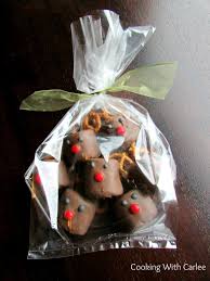 Cakeartbylani.blogspot.com.visit this site for details: 50 Easy Christmas Snacks For Kids School Christmas Party 2021
