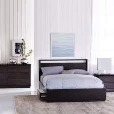 Bloomingdale S Bennett Bedroom Collection 100 Exclusive Furniture Sale Bloomingdale S Luxury Bedroom Sets Bedroom Collection Modern Bedroom Set