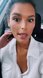 Online dating profile coach… is that a thing? #onlinedating #datingtips  #datinginyour30s #itsajoke #unhinged #dating #donttakelifesoseriously