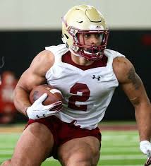 Aj Dillon Thighs Appreciation Thread Greenbaypackers But it's done, and all we can do welcome the new players to the team.