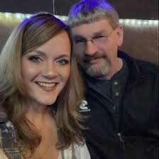 Amy Burris (amyjburris)