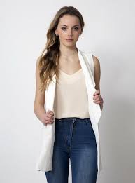 Maybe you would like to learn more about one of these? Tendance Top De 2016 Le Manteau Sans Manche 80 Idees Comment L Adopter Archzine Fr