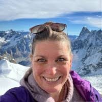 Sarah Ahern's Instagram, Twitter & Facebook