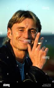 Full monty robert carlyle hi-res stock photography and images