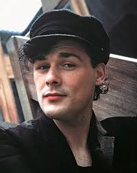 Remembering Scottish singer and songwriter Billy Mackenzie of The  Associates, who passed away