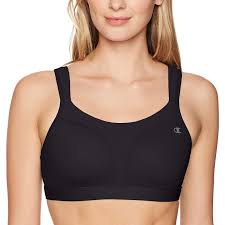 When it comes to sports bras for big boobs, you're going to want to look for the following features: The Best Sports Bras For Large Breasts According To Customer Reviews Shape