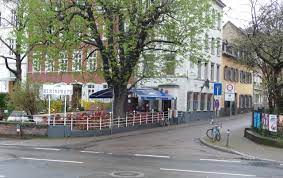 Come and stay here and enjoy the view directly over the rooftops of heidelberg, and the majestic neckar river. Bar Cafe Hemingway S Loffelmeter