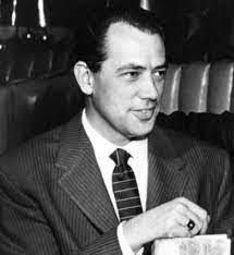 Valerie Woosley's Instagram, Twitter & Facebook