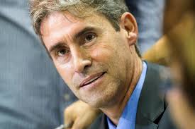 Zwick klammert sich an die Macht