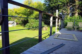 Jun 04, 2019 · these diy railing planters are so easy to make, and don't need any special hardware! Diy Inexpensive Deck Rails Out Of Steel Conduit Easy To Do