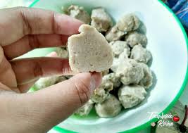 Untuk membuat siomay ikan tenggiri perlu fillet ikan tenggiri yang segar. Resep Bakso Ikan Tengiri Yang Menggugah Selera Resep Embun