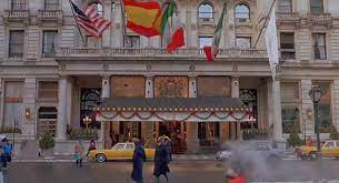 The Plaza Hotel In Home Alone 2 Movie Home Alone Hotel Plaza Hotel