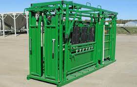 Designed to be easy on the cow, easy on the cowboy, this chute offers a number of features that make it one of the safest chutes on the market for animals and operators. Real Tuff Cattle Squeeze Chute Easy To Use A Must Have