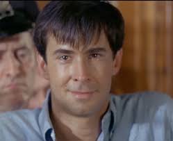 The last scene in “Pretty Poison”. Some people with mental disorder may  have angelic, pure and innocent hearts. Heartbreaking last scene… his eyes  look full of truth and purity in loving Sue