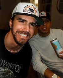 Devan Sanders (@devansanders) • Instagram photos and videos