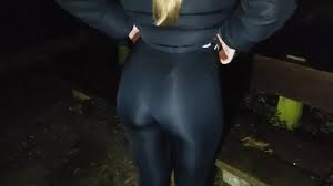 Bootleg Gets Bench Pressed XXX - Rimming and Pissing Play