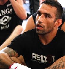 Werdum sente as costas e deixa luta contra Stipe Miocic: "Não estou 100%"