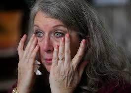 This mother spent 27 years worrying about her homeless son. Here's how she  finds peace by serving others like him