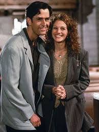 George Love To Love The Bag Love The Shoes Love Everything Love To My Best Friend S Wedding Julia Roberts Wedding Movies My Best Friend S Wedding