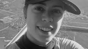 Moramo zaustaviti ovaj masakr" Saru (19) POKUPIO AUTOMOBIL na putu