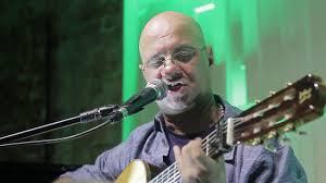 Depois, respiro fundo, lavo o rosto, sigo em frente. Pedro Munhoz Em Franca Musica Poesia E Prosa Sympla
