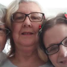 Fundraiser by Arlene Walsh : Help family relocate to help daughter with HD