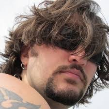 Keith Anding's Instagram, Twitter & Facebook