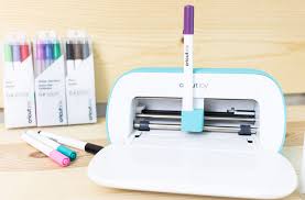 Plus, just for starting your account, you'll automatically receive cricut craft room ™ basics, a collection of digital fonts and shapes. What Is A Cricut Machine 50 Things You Need To Know Before Buying One Daydream Into Reality
