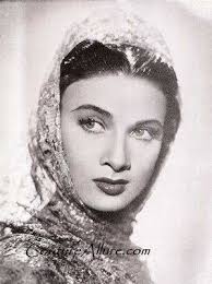 In the early 70s, Debbie Gayle was a promising ballerina chosen to train in  the Soviet Union. After a near-deadly turn, she escaped thanks to Natasha,  whom she never saw again. Fifty