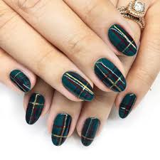 Green Plaid Nail Art For The Holidays Christmasnails Plaidnails Christmas Nails Easy Plaid Nail Art Plaid Nails Create dark red nails with nail polish vampire.