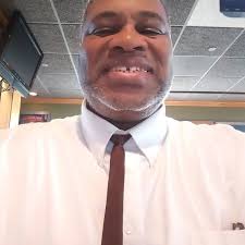 That's not Debbie Allen that's Debbi Morgan! Angie from All My Children and  she was also