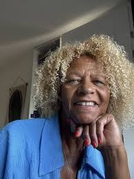 Lilian Crawford's Instagram, Twitter & Facebook