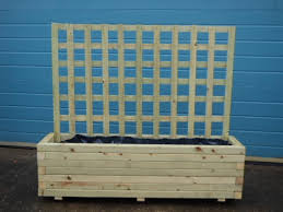 Large trellis planter is rated 1.6 out of 5 by 5. Block Style Trough Wooden Planters With Trellis Custom Sized Trellis Premier Wooden Planters