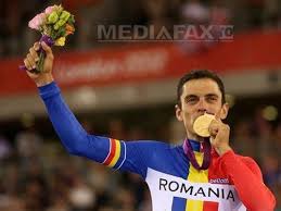 Sunt extrem de onorat să fiu propunerea udmr pentru ministerul sportului şi le mulţumesc pentru încredere. Cat RezistÄƒ Un Ministru Pe BicicletÄƒ Eduard Novak A Inceput PregÄƒtirile Pentru Jocurile Olimpice