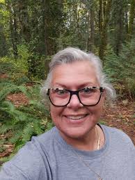 We did a hike here at Timberlake Trail with 1.13 miles here in Washington  after not too much sleep last night. This trail was fun and beautiful. I  love the moss branches.....it's