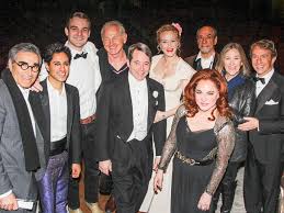 Nonton live streaming tv sctv di tv stream pf, nonton tv online streaming lengkap dari channel indonesai, internasional, dan premium nonton secara gratis. Broadway Com Photo 5 Of 7 Photos Martin Short S Sctv Godspell Pals Eugene Levy Catherine O Hara Victor Garber Catch It S Only A Play