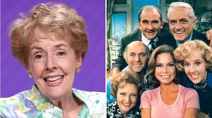 Everybody loves raymond isn't really like that at all. Remembering Georgia Engel From The Mary Tyler Moore Show Everybody Loves Raymond