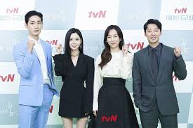 Dizi profil sayfası için tıklayın. Seo Hyun Jin And Kim Dong Wook Share Why They Chose Their New Drama Thoughts On Rom Com Queen Title And More Soompi