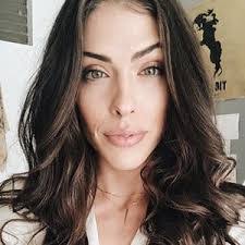 Rachel Metz's Instagram, Twitter & Facebook