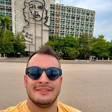 𝖯𝖺𝗍𝗋𝗂𝖼𝗄 𝖬𝗎𝗓𝗂 (@patrickmuzzi) • Instagram photos and videos