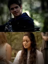 Jeremy vs Monique #thevampirediaries #theoriginals #legacies #elenagilbert  #bonniebennett #tvd #to #lgc #vs #1v1