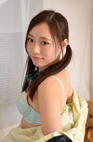 JapaneseThumbs AV Idol Mao Sena 瀬奈まお Photo Gallery 25