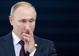 Putin once again recalled that the world is fragile, it is easy to destroy the balance, but it is most difficult to make the necessary effort to. Internacional Putin Apresenta Plano Para Ficar No Poder Apos 2024 E Premie Da Russia Renuncia